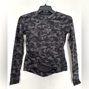 Lululemon Close To Crossing Long Sleeve Women size 6 Zip Pocket Heritage Camo